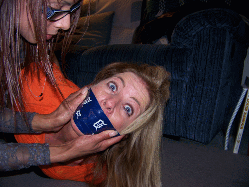 www.boundinthemidwest.com - Irate Fan XXXX Dakkota thumbnail